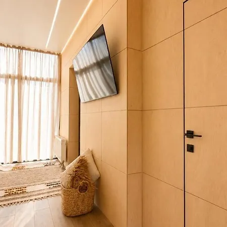 Holiday home затишний будиночок із видом на карпати в яблуниці *
